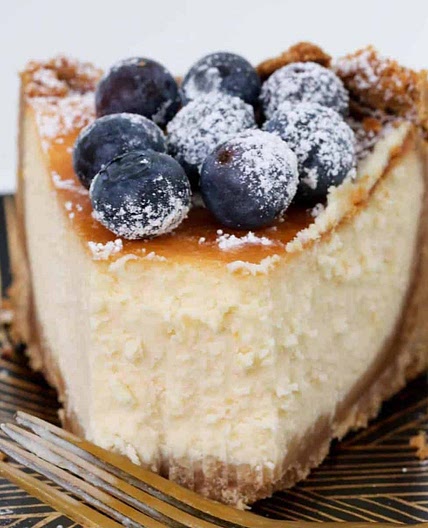Classic New York Baked Cheesecake