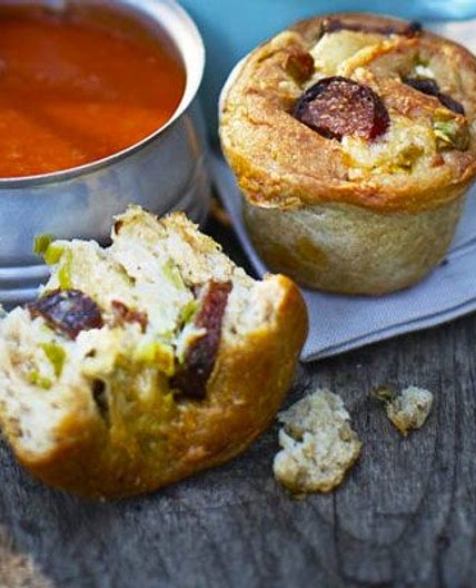 Cheesy sausage rolls