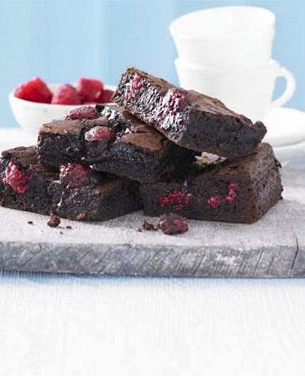 Best ever chocolate raspberry brownies