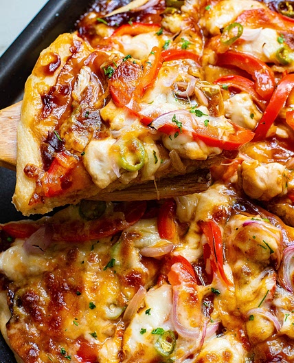 Best BBQ Chicken Pizza