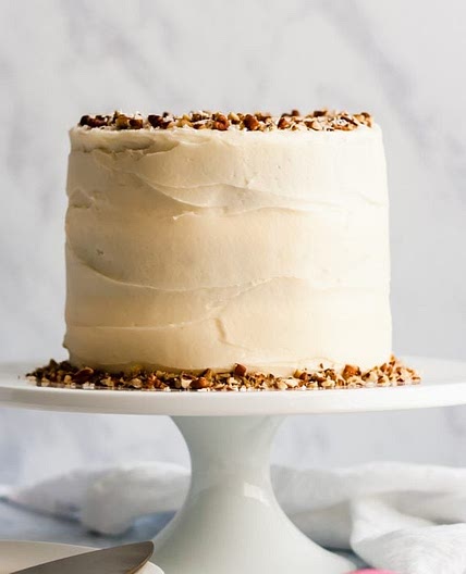 The Best Healthy Carrot Cake You'll Ever Eat (gluten free & paleo-friendly!)