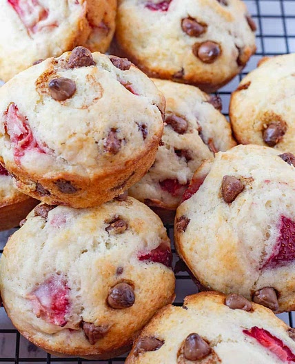 STRAWBERRY CHOCOLATE CHIP MUFFINS