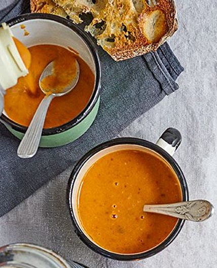 Roasted red pepper, sweet potato & smoked paprika soup