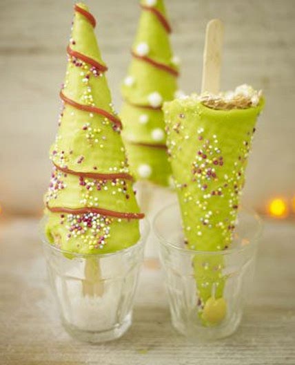 Christmas tree crispy pops