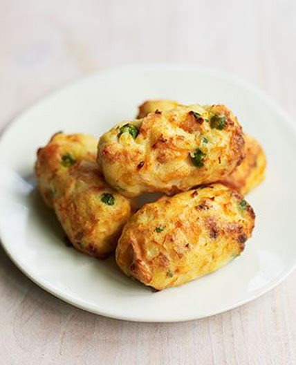 Weaning recipe: Fish pie bites