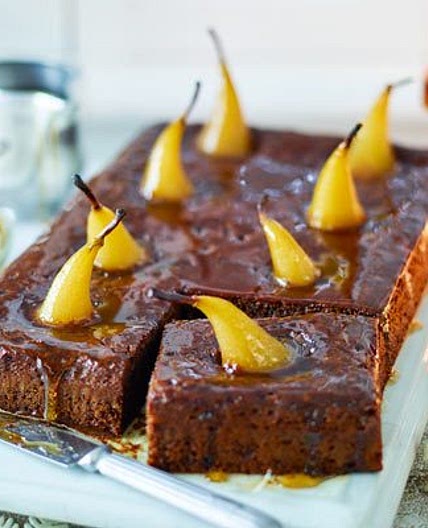 Vegan sticky toffee pear pudding