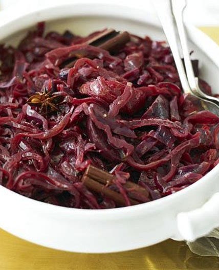 Red cabbage with beetroot