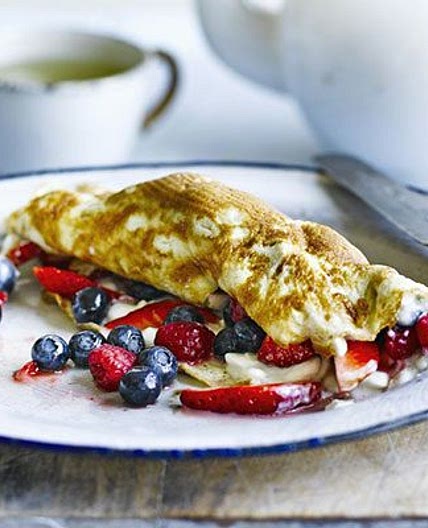 Berry omelette