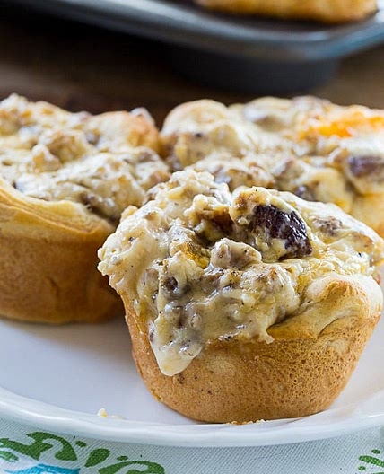 Sausage Gravy Biscuit Cups