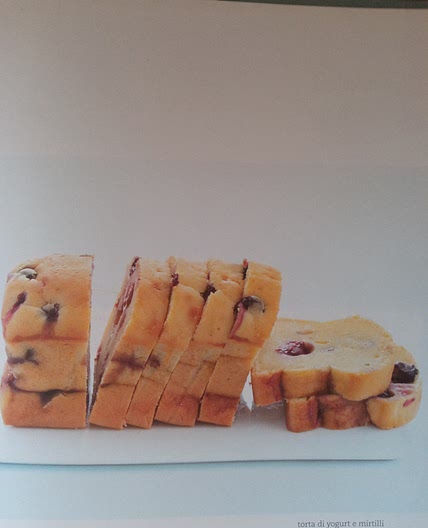 Torta di yogurt e mirtilli