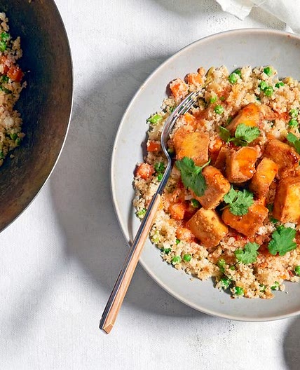 Cauliflower fried rice with crispy baked tofu