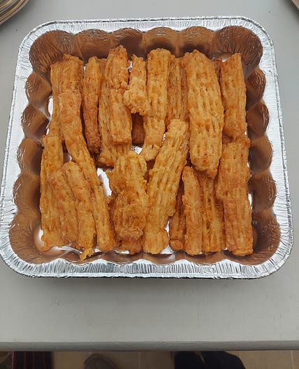 Cheddar herb cheese straws