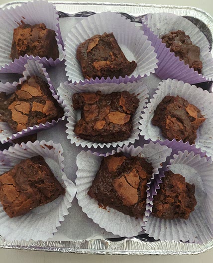 Chewy condensed milk brownies