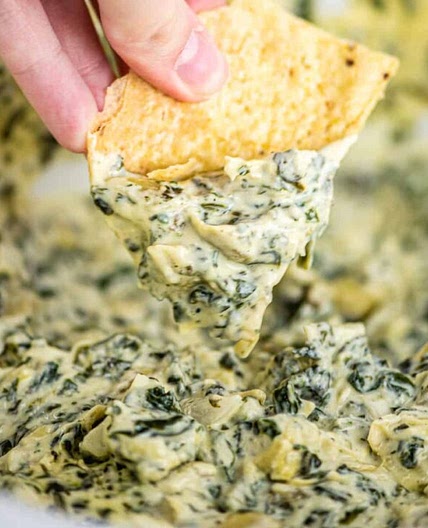 Slow Cooker Spinach Artichoke Dip