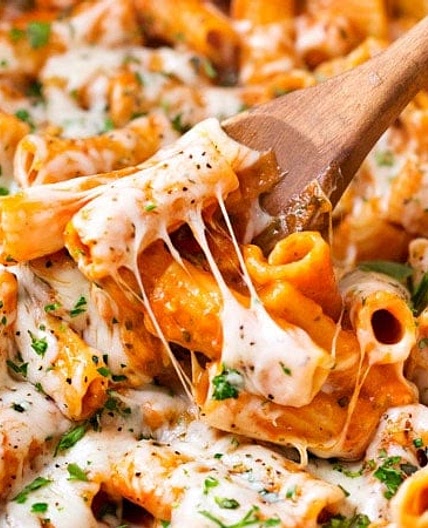 One Pot Chicken Parmesan Pasta