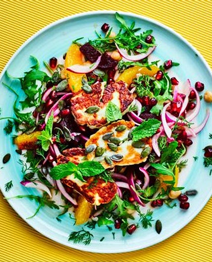 Beetroot & halloumi salad with pomegranate and dill