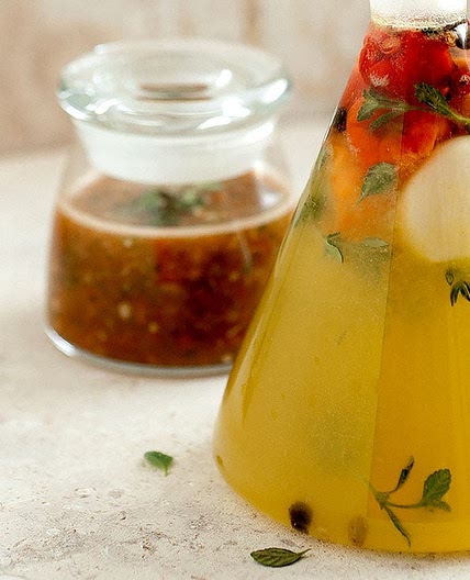 Agrio de Naranja Recipe (Spicy Bitter Orange Vinegar and Sauce)