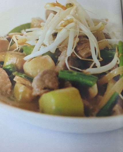 Green Beef Curry