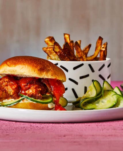 Buffalo Fried Chicken Burger With Pickles & Ranch-Style Dip