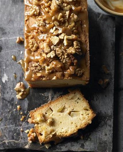 Caramel apple loaf cake