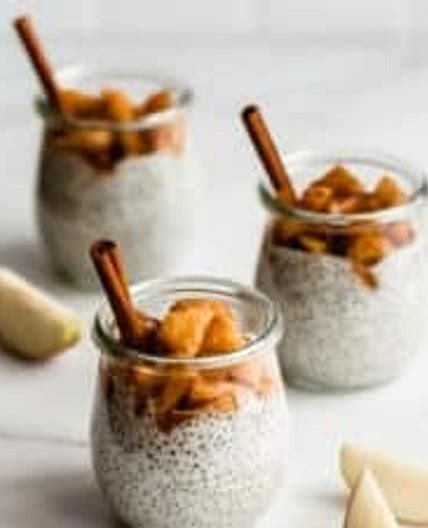 Cinnamon Apple Pie Chia Pudding
