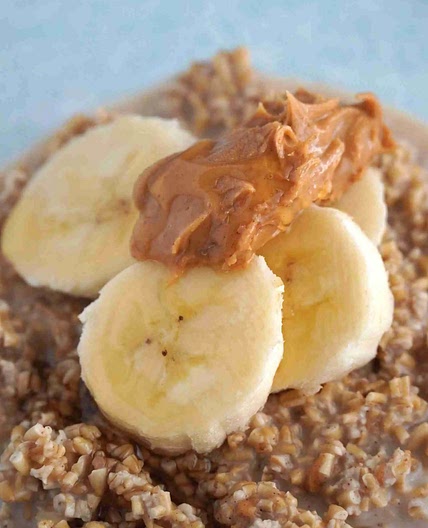 Easy Peanut Butter Overnight Oats with Banana
