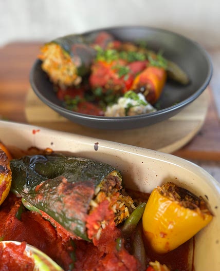 🌶️🍽️ Pepperlicious Delights: Beef and Rice Stuffed Peppers Recipe!