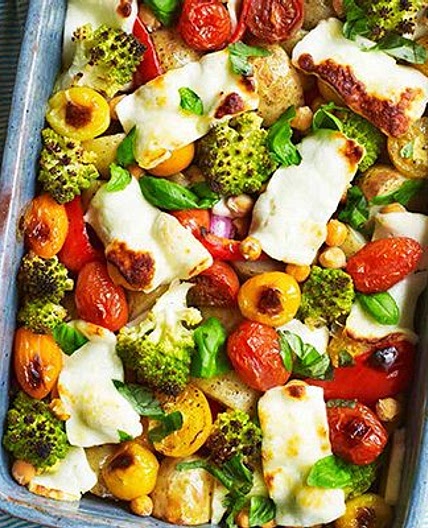 Halloumi traybake