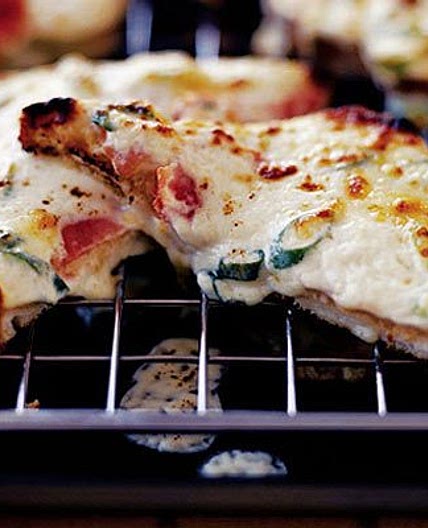 Quick cheese & onion rarebit