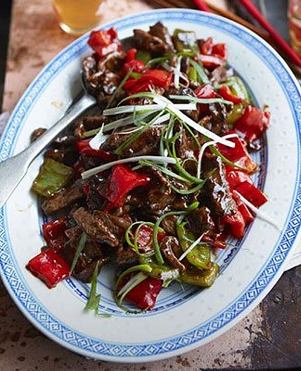Stir-fried beef with oyster sauce