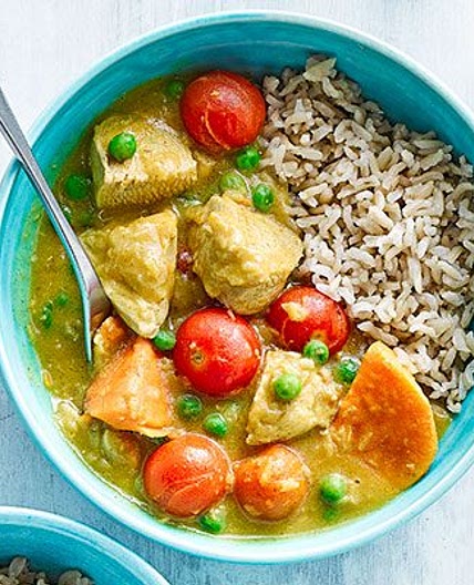 Chicken, sweet potato & pea curry