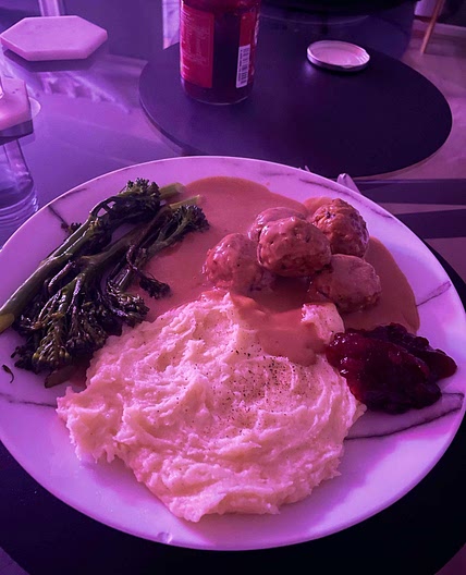 Vegetarian Swedish meatballs 