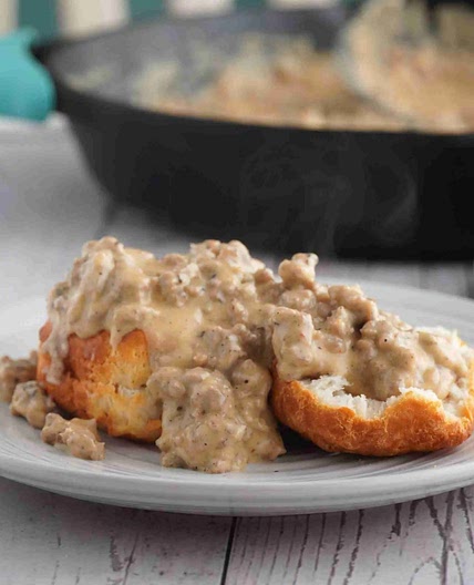The Best Southern White Sausage Gravy Recipe Ever