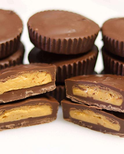 Homemade Reese's Peanut Butter Cups - Easy 3 Ingredient Recipe