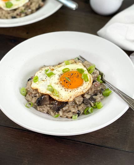 Cheesy Ham and Mushroom Breakfast Risotto in the Instant Pot