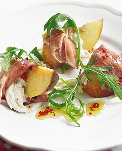 Prosciutto-wrapped peaches