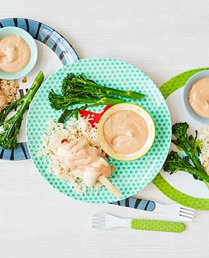 Toddler recipe: Chicken cashew satay on lolly sticks