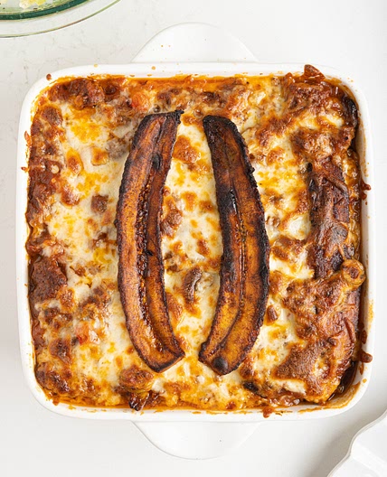 Pastelón (Baked Plantain Lasagna)