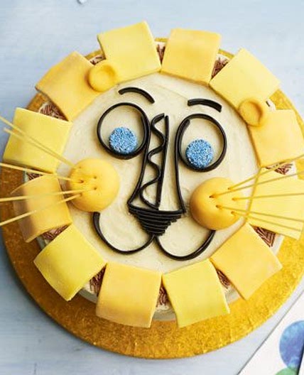 Happy lion birthday cake