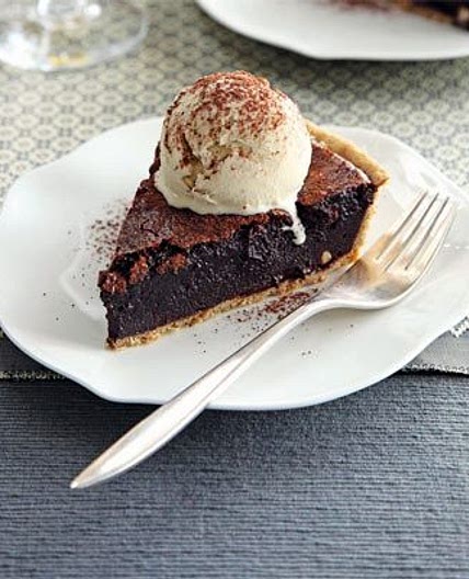 Brownie fudge pie