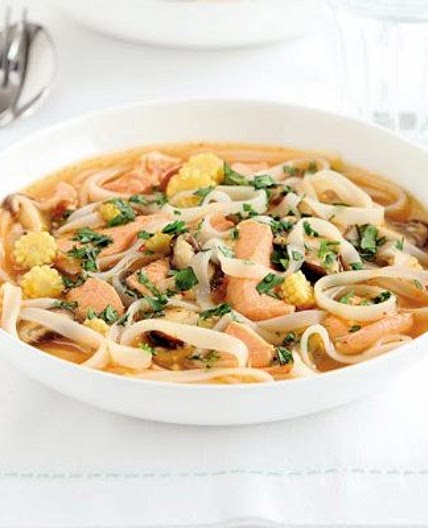 Salmon noodle soup