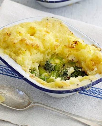 Crusty cheddar pies