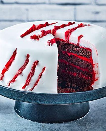 Halloween slash cake