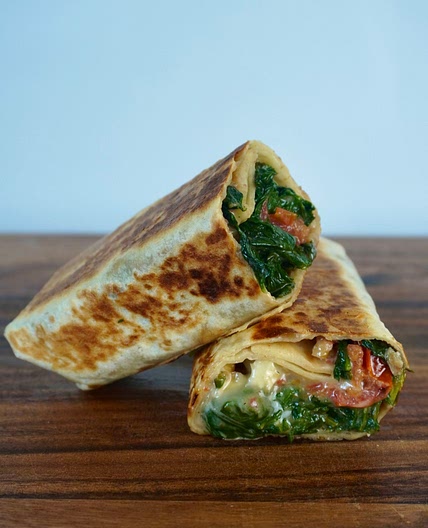 Gorgonzola spinach wrap