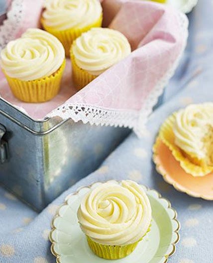 Easy vanilla cupcakes