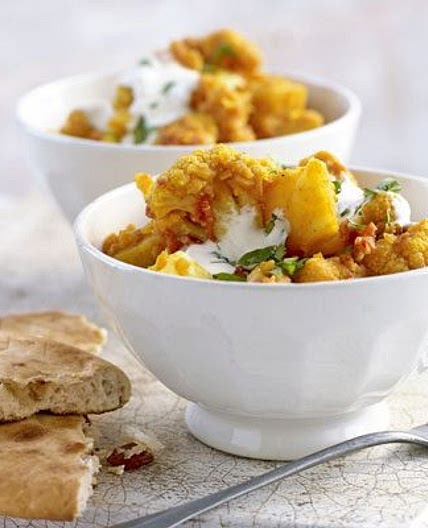 Cauliflower & potato curry