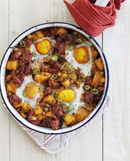 Sweet potato, chickpea & chorizo hash