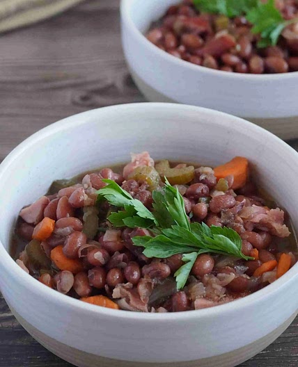 The Best Old Fashioned Ham and Bean Soup