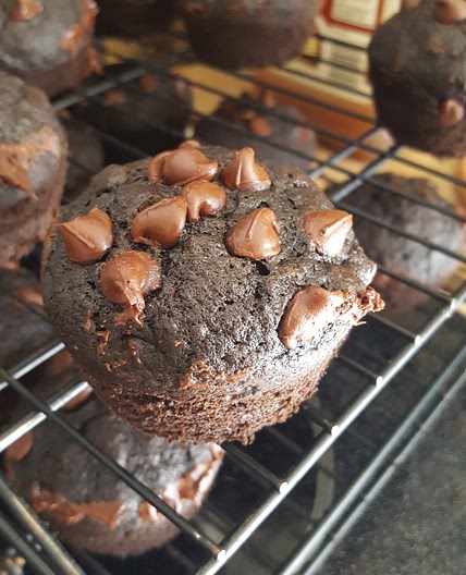 Dark Chocolate Banana Walnut Muffins