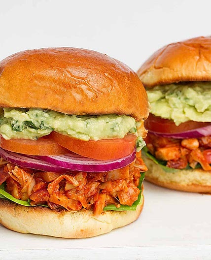 Jackfruit Burger With Guacamole